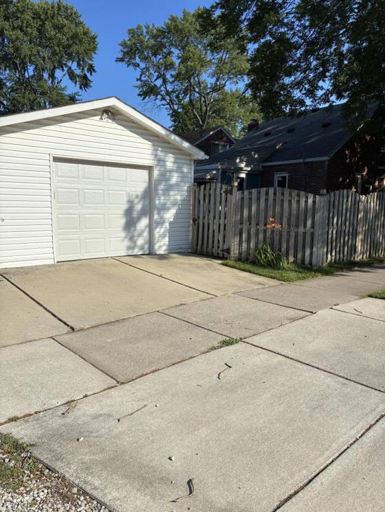 1846 Stanhope Street, Grosse Pointe, MI 48236 photo 2