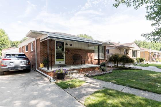 3985 Harding Street, Dearborn Heights, MI 48125 photo 2