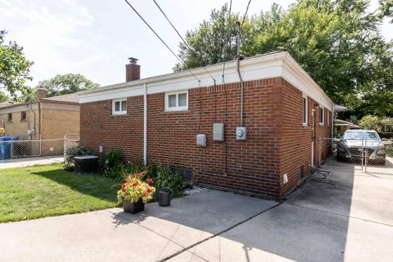3985 Harding Street, Dearborn Heights, MI 48125 photo 5