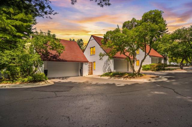 1019 Young Place, Ann Arbor, MI