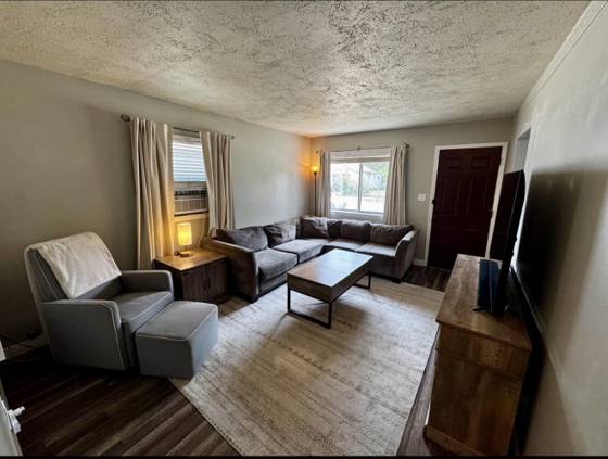 20889 E Ridgemont Road, Harper Woods, MI 48225 photo 4