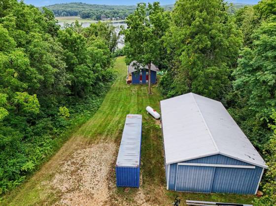 12884 Sharon Hollow Road, Manchester, MI 48158 photo 4