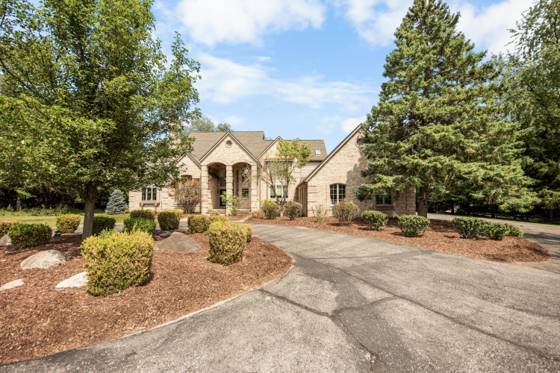 2086 Valleyview Drive, Ann Arbor, MI 48105 photo 4