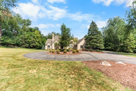 2086 Valleyview Drive, Ann Arbor, MI 48105 photo 5