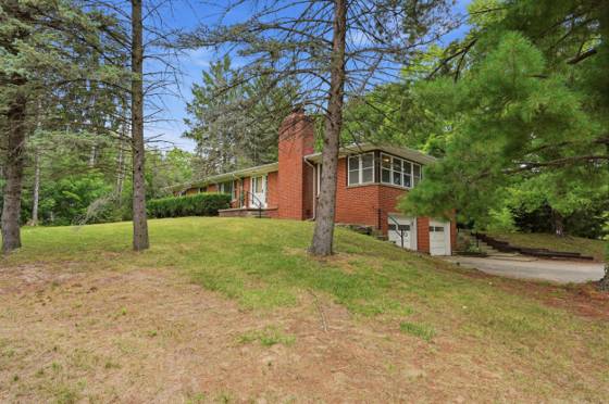5035 Merritt Road, Ypsilanti, MI 48197 photo 2