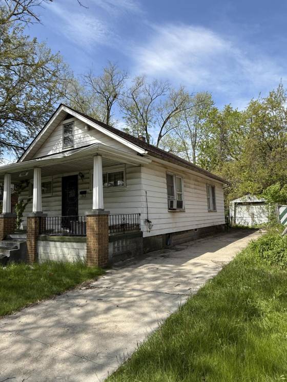15361 Hubbell Avenue, Detroit, MI 48227 photo 2