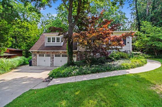 9 E Heatheridge Street, Ann Arbor, MI 48104 photo 2