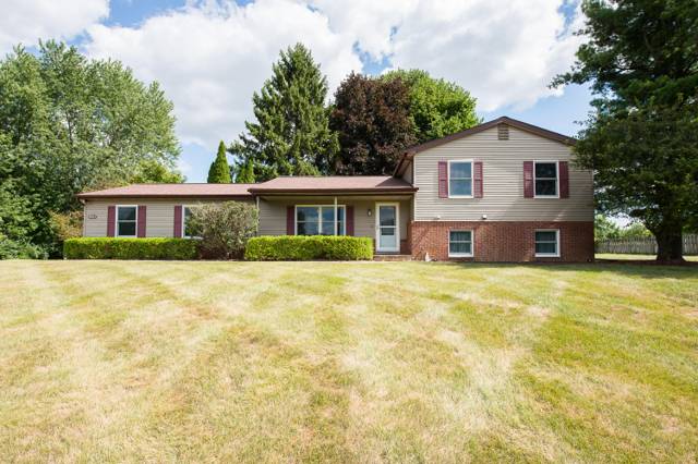 9613 Horseshoe Bend, Dexter, MI