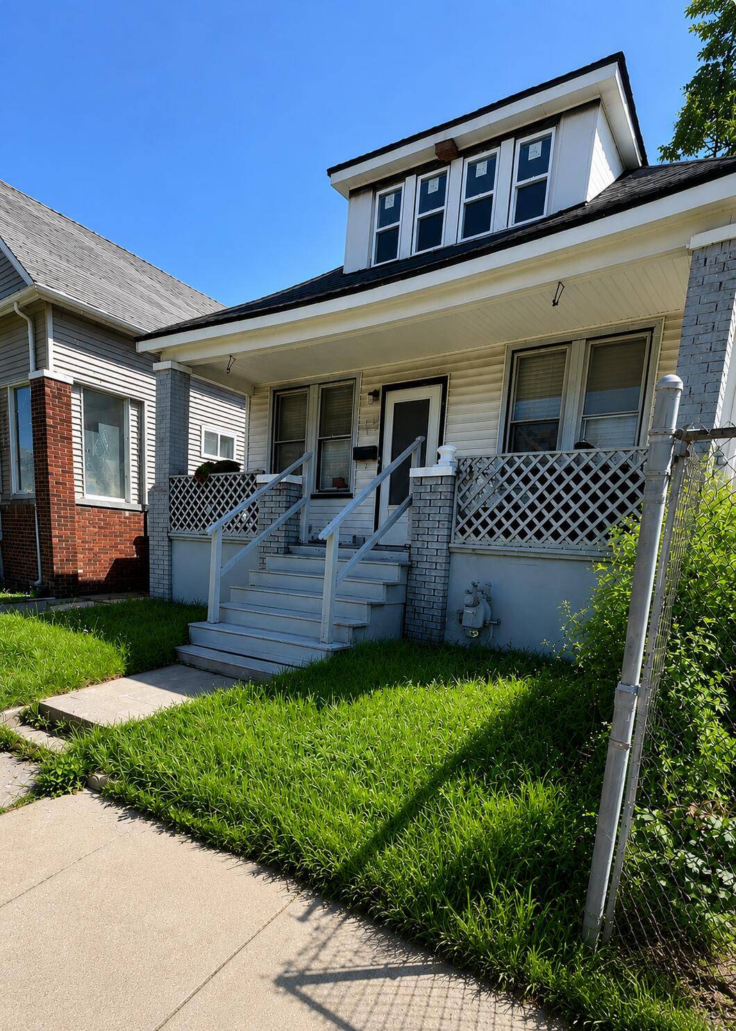 13946 Arlington Street, Hamtramck, MI 48212