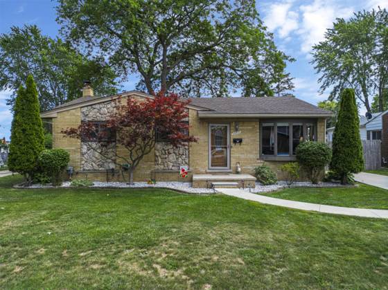 35572 Strathcona Street, Clinton Twp, MI 48035 photo 3