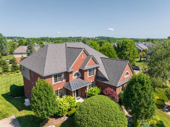 2910 N Addison Circle N, Rochester, MI 48306 photo 2