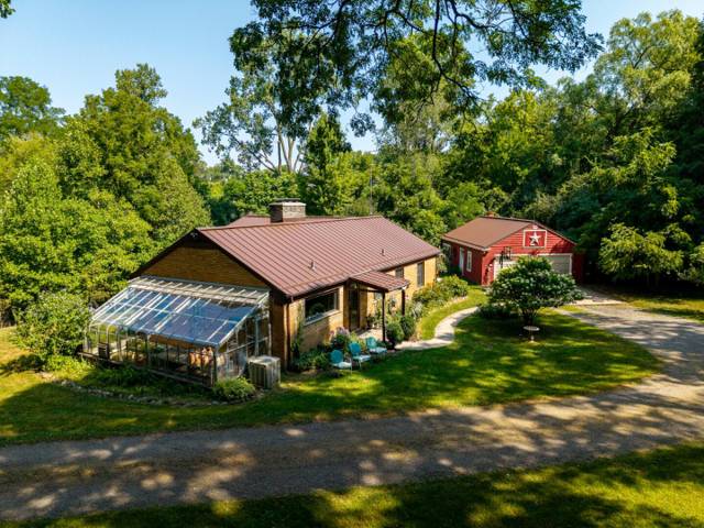 16460 Franklin Road, Northville, MI