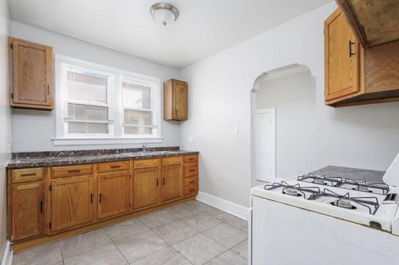 2704 Webb Street #Lower, Detroit, MI 48206 photo 5