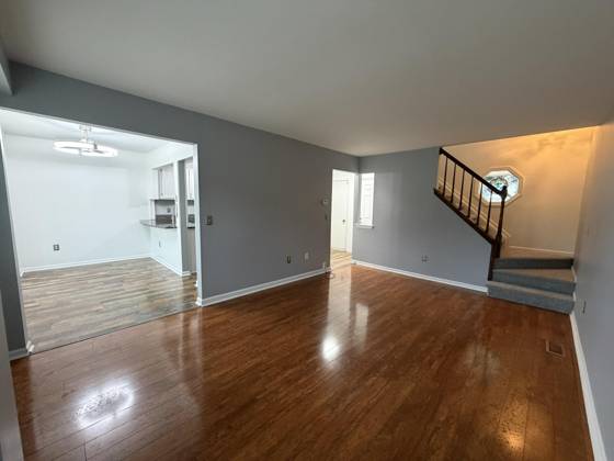 7471 N Kingston Court, Westland, MI 48185 photo 2