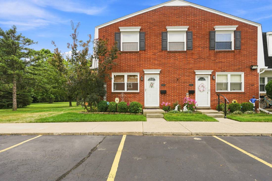 45168 Kensington Street, Utica, MI 48317