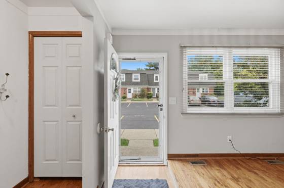 45168 Kensington Street, Utica, MI 48317 photo 4