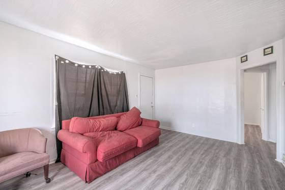 933 E Foss Avenue, Flint, MI 48505 photo 4