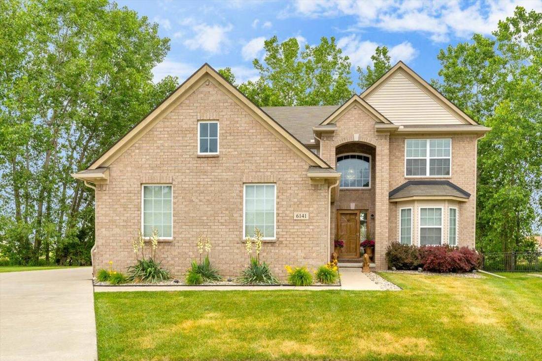 6141 Inverness Drive, Romulus, MI 48174