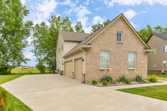6141 Inverness Drive, Romulus, MI 48174 photo 3