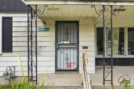 19335 Trinity Street, Detroit, MI 48219 photo 2