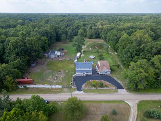 8410 W Newburg Road, Carleton, MI 48117 photo 4