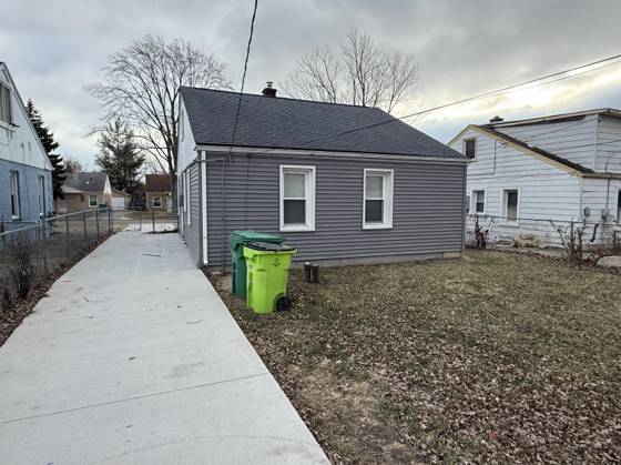 22765 Rosalind Avenue, Eastpointe, MI 48021 photo 2