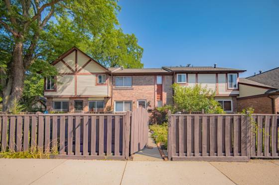 963 Terrace Lane N, Ypsilanti, MI 48198 photo 2