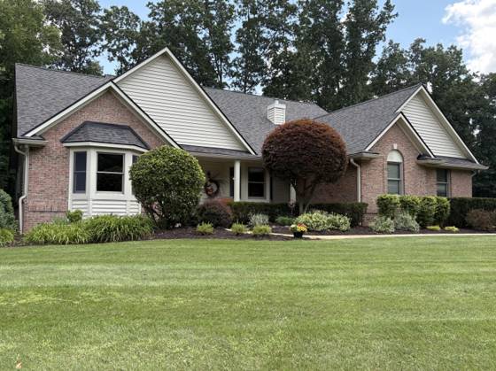 7708 Hunters Pointe, Brighton, MI 48116 photo 3