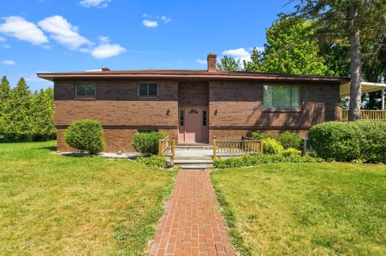 780 N Hadley Road, Ortonville, MI 48462 photo 2