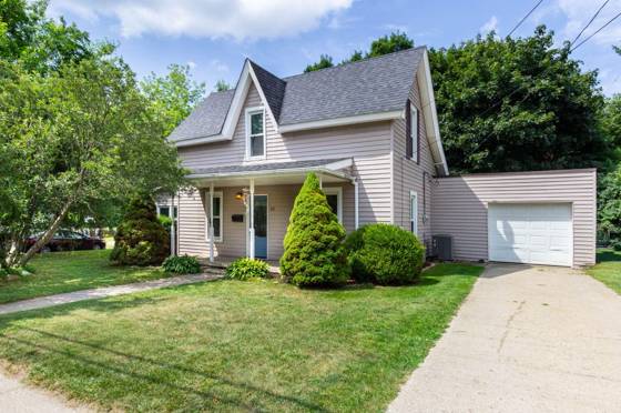 65 Pleasant Street, Oxford, MI 48371 photo 2
