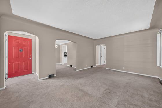 21824 S Elizabeth Street E, Saint Clair Shores, MI 48080 photo 5