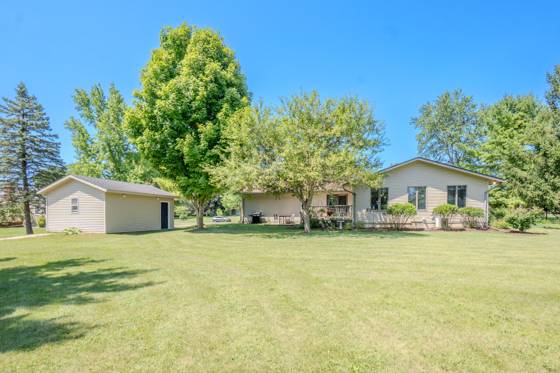 9845 James Drive, Saline, MI 48176 photo 5