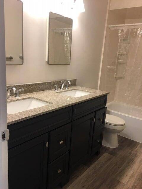 912 Oakland Avenue #4, Ann Arbor, MI 48104 photo 4