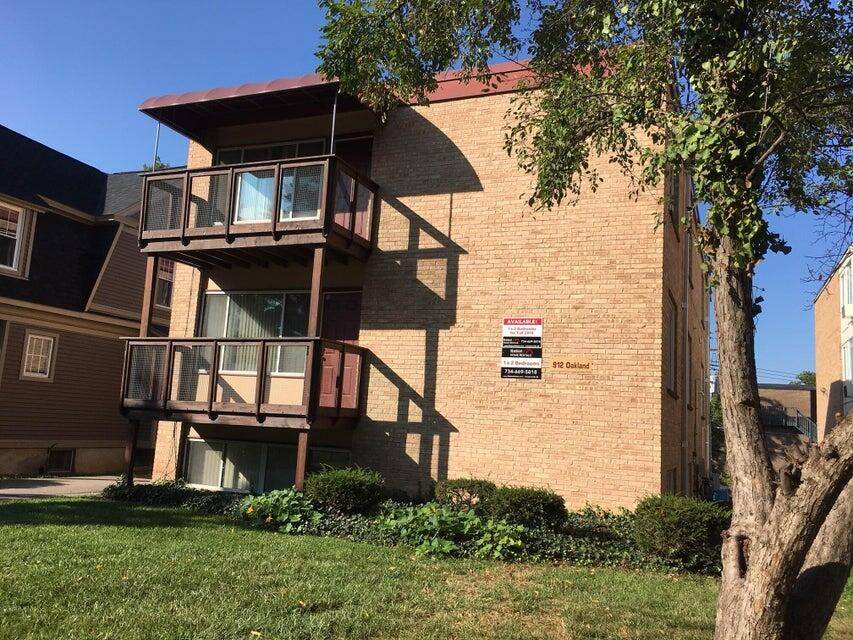 912 Oakland Avenue #4, Ann Arbor, MI 48104