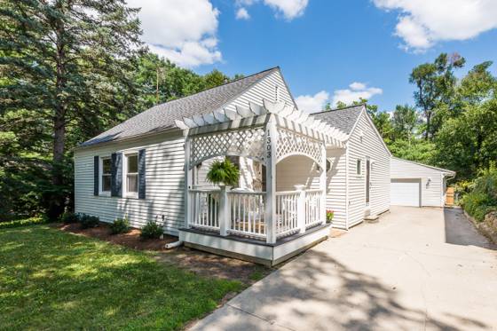 1303 Prescott Avenue, Ann Arbor, MI 48103 photo 2
