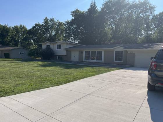 7096 Riverstone Road, West Bloomfield, MI 48322 photo 2