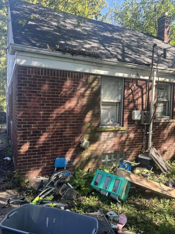 16232 Manning Street, Detroit, MI 48205 photo 2