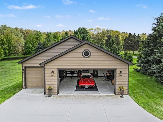 8588 Webster Hills Road, Dexter, MI 48130 photo 5