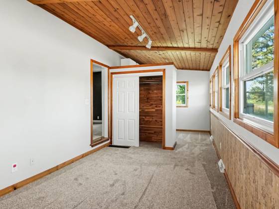 11484 Dennison Road, Milan, MI 48160 photo 4