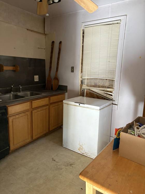 17178 Munich Street, Detroit, MI 48224 photo 4