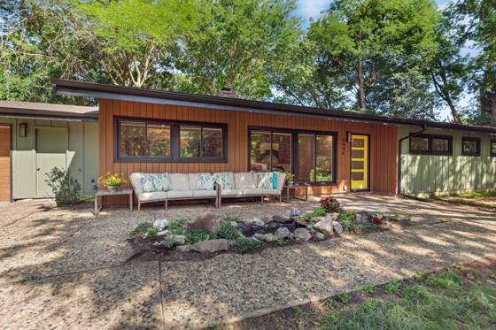 3446 Charing Cross Road, Ann Arbor, MI 48108 photo 2