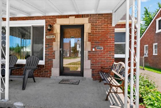 15640 Stricker Avenue, Eastpointe, MI 48021 photo 3