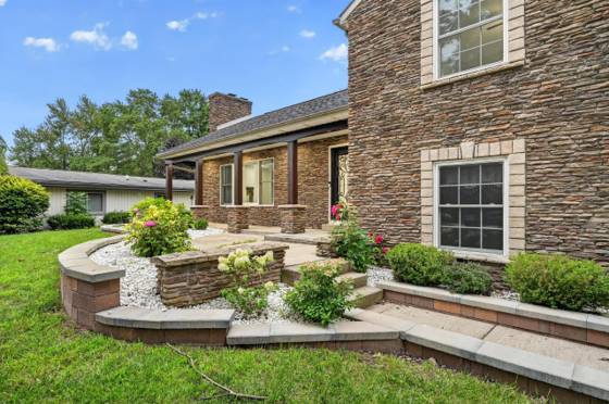 5866 Pine View Drive, Ypsilanti, MI 48197 photo 5