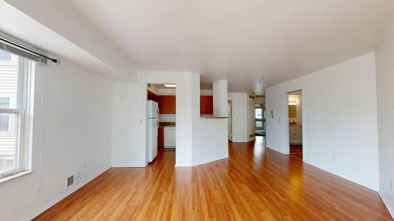 2201 S Huron Parkway, Ann Arbor, MI 48104 photo 4