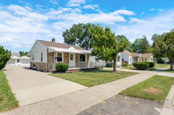 28674 Krauter Street, Garden City, MI 48135 photo 2