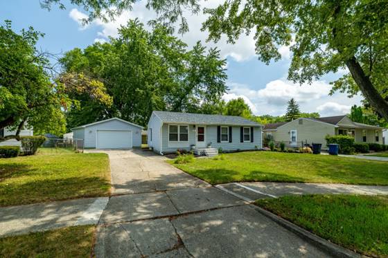 12 W Eden Court, Ann Arbor, MI 48108 photo 2