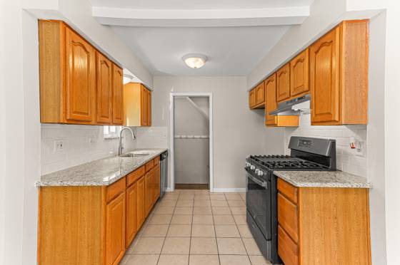 5841 N Walton Street, Westland, MI 48185 photo 3