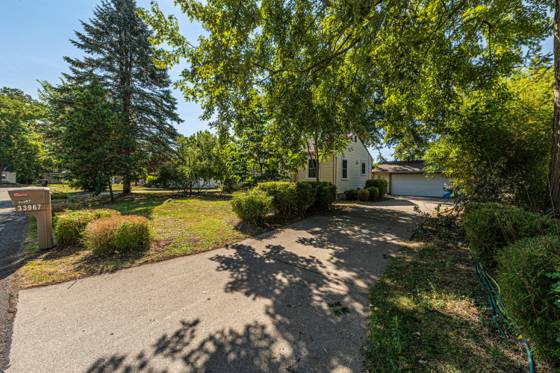 33967 Wadsworth Street, Livonia, MI 48150 photo 4
