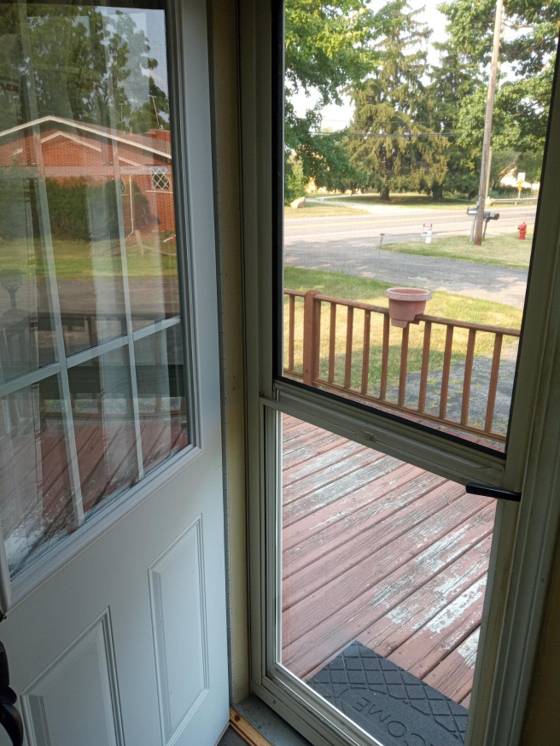 20129 Huron River Drive, Rockwood, MI 48173 photo 5