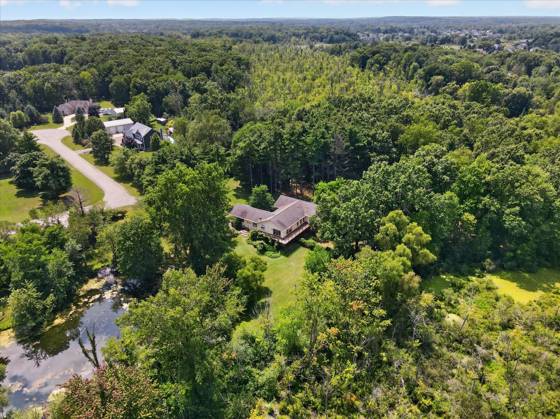 12311 Will Mill Drive, Milford, MI 48380 photo 4
